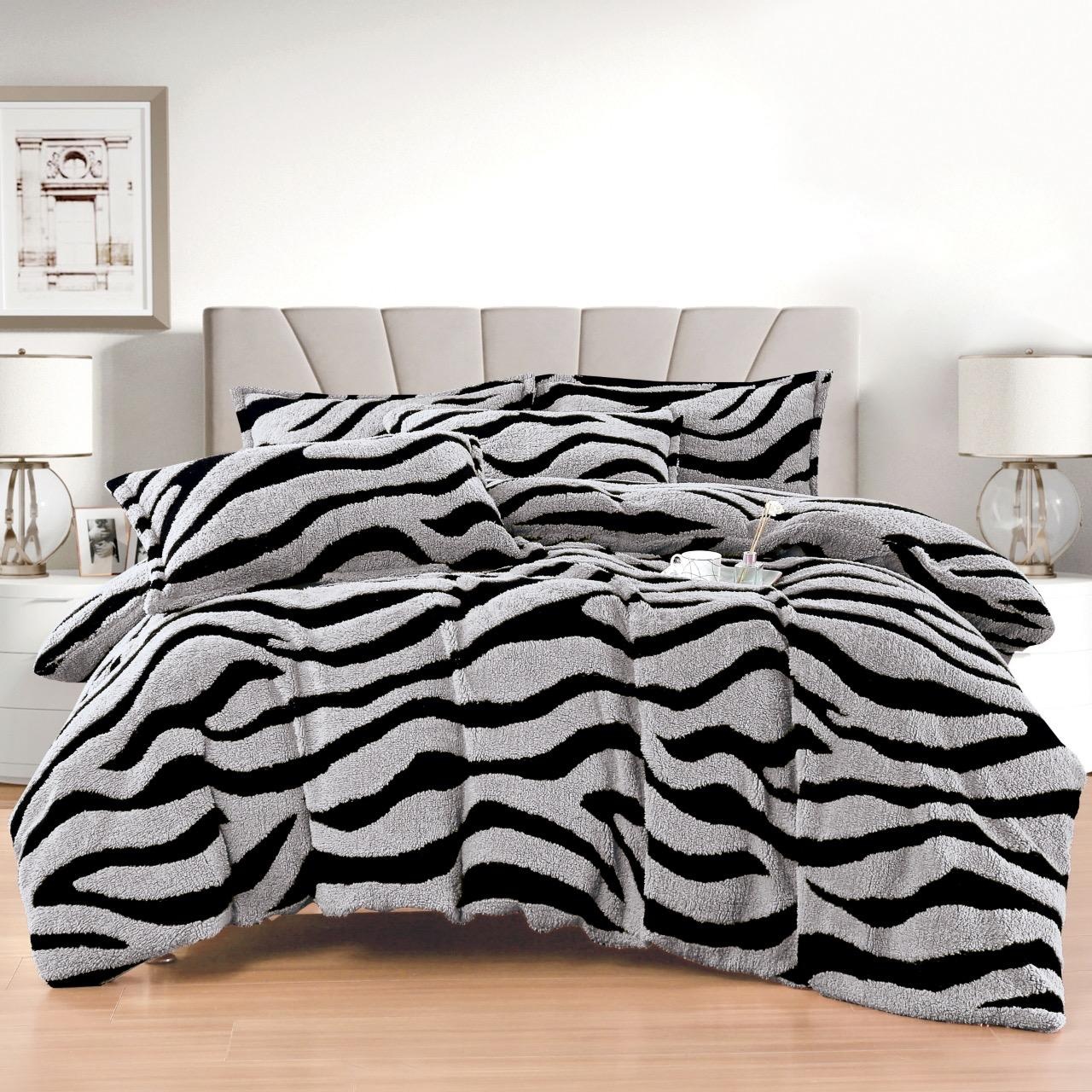 Lenjerie Zebra V106 cu elastic 180x200 cm, 4 Piese (Cocolino)