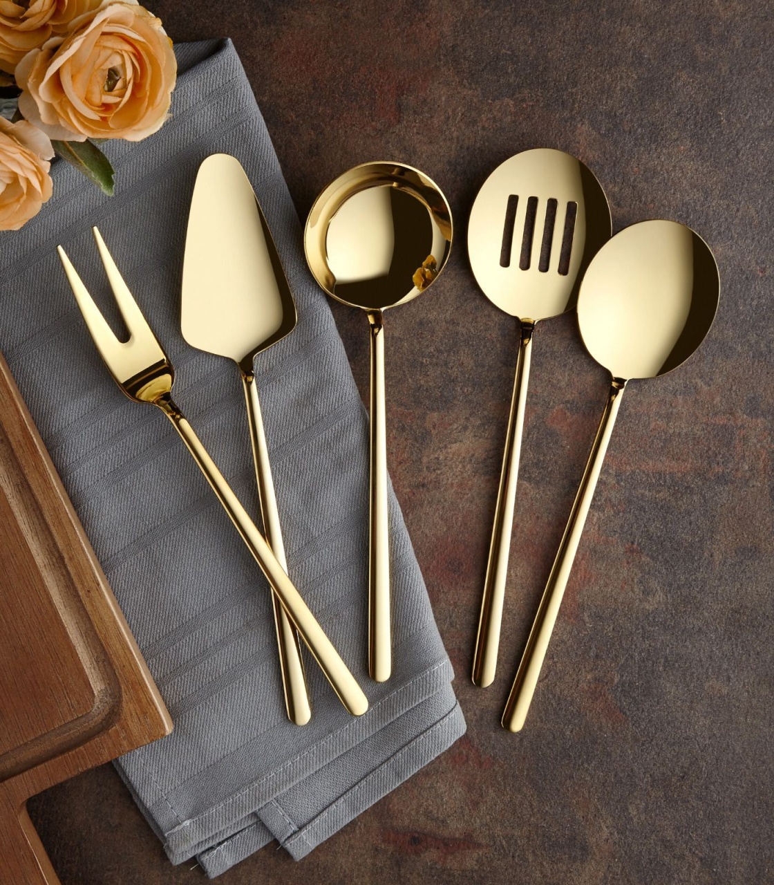 Set ustensile servire 5 bucati Allegra Auriu 23.5 cm