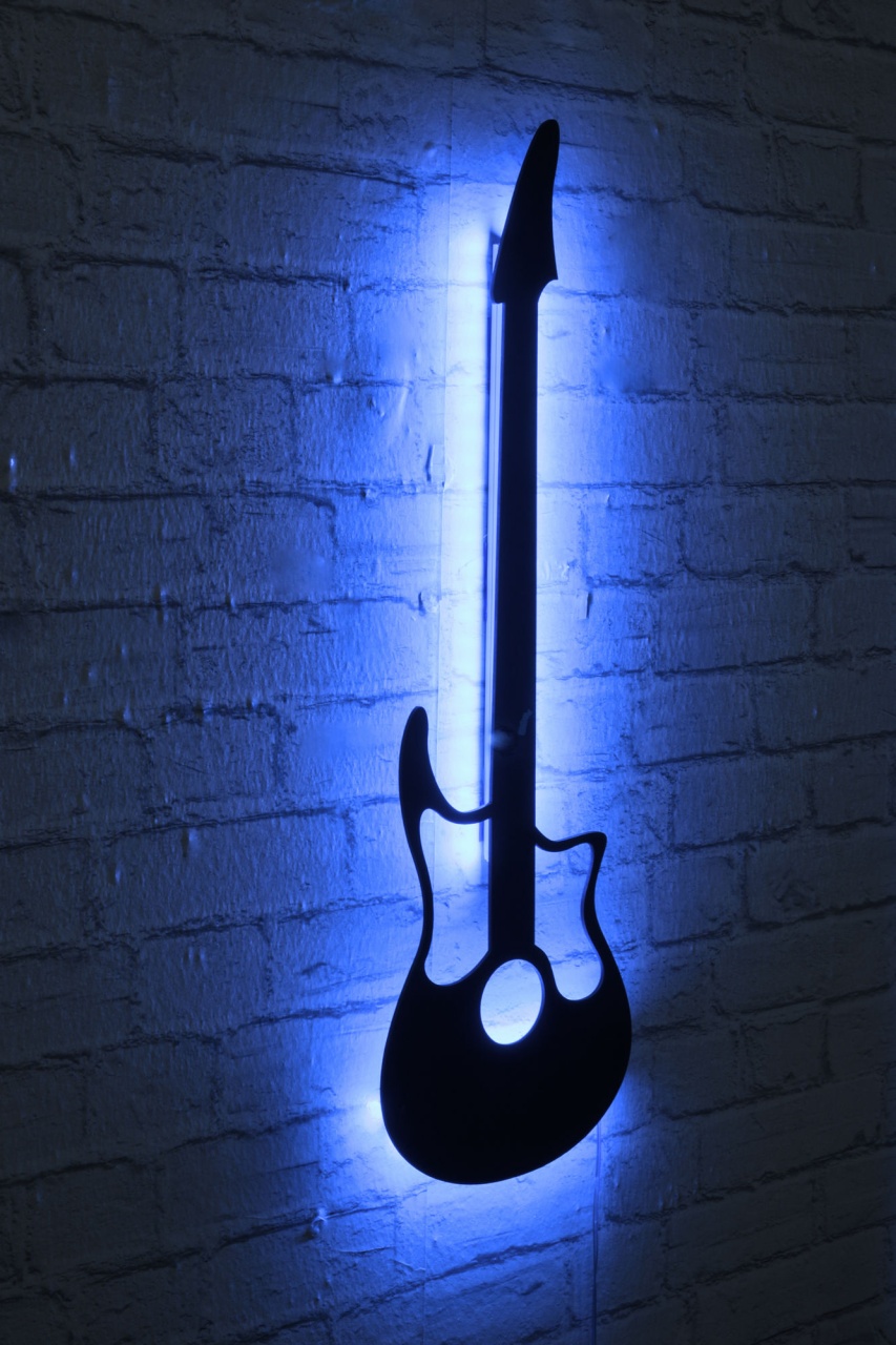 Aplică de perete LED decorativă Guitar Albastru 22x68 cm - 1 | YEO