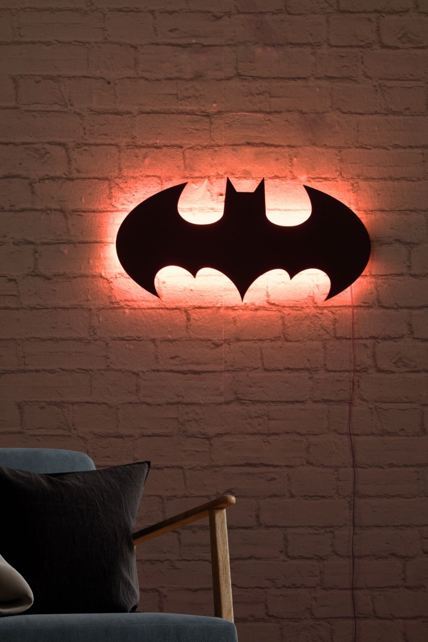 Aplică de perete LED decorativă Batman Rosu 50x25 cm - 3 | YEO