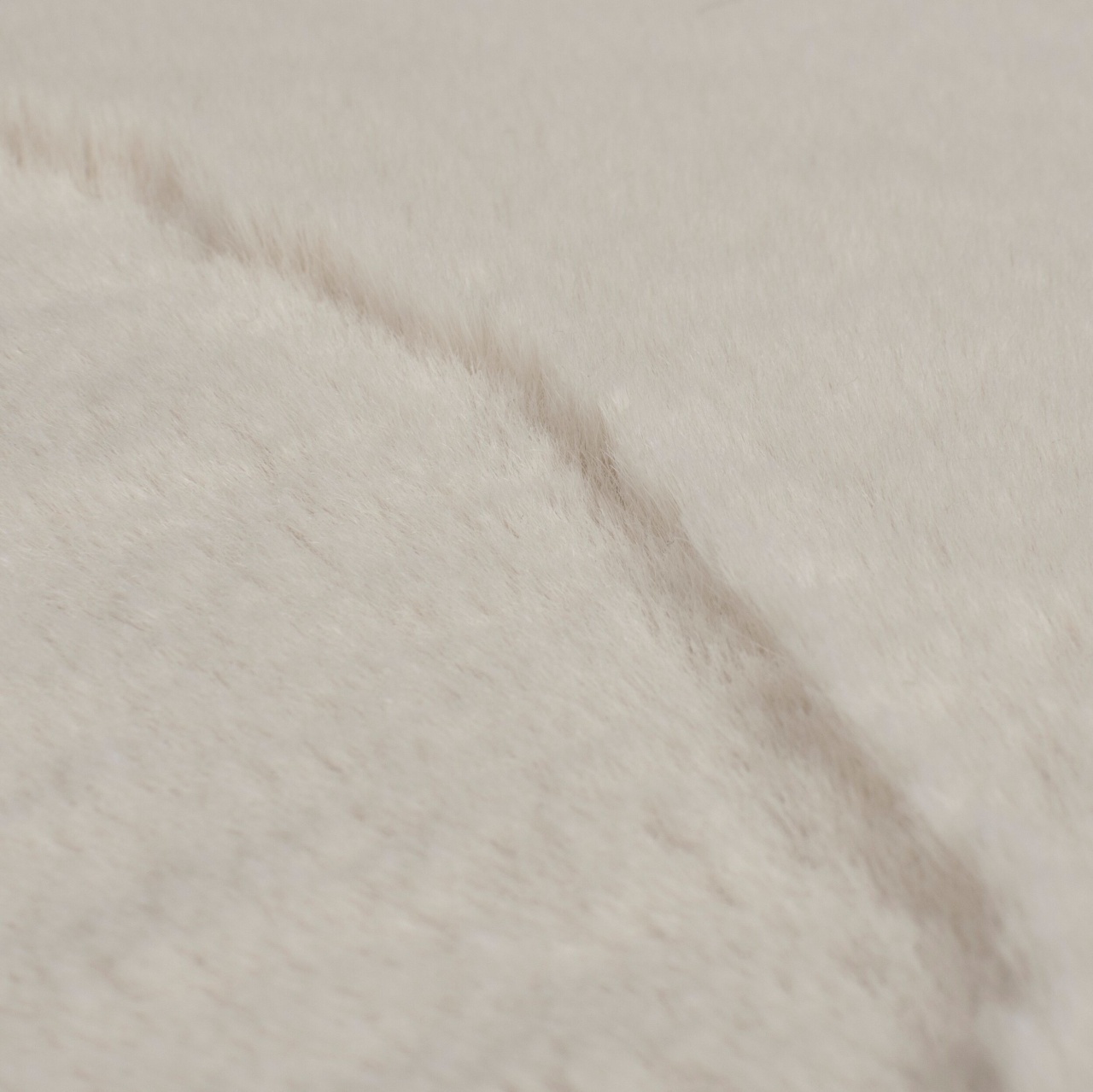 Covor Novie Faux Fur Ivoar 120x170 cm, Flair Rugs