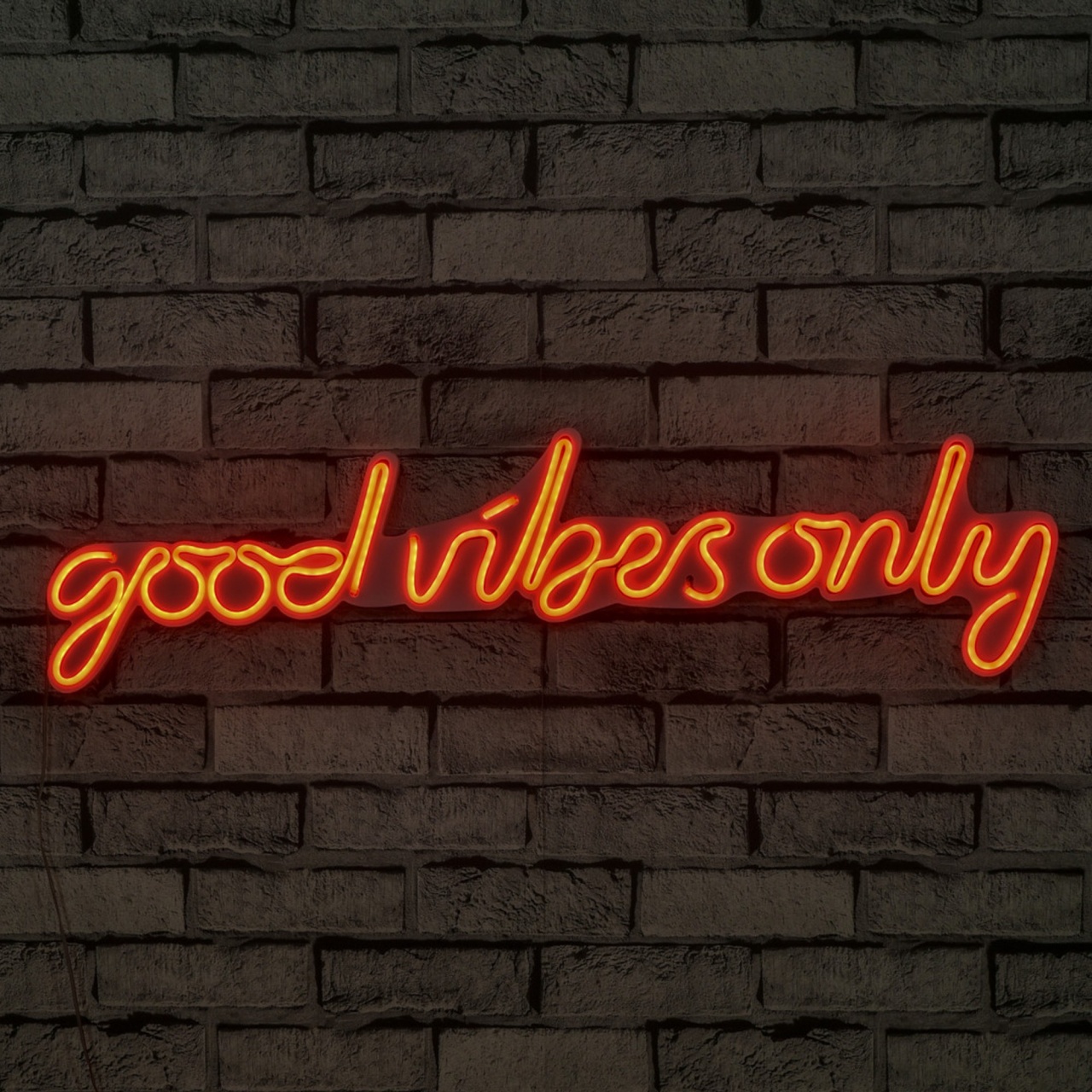 Decoratiune luminoasa LED de perete Good Vibes Only Rosu 76x19x2 cm