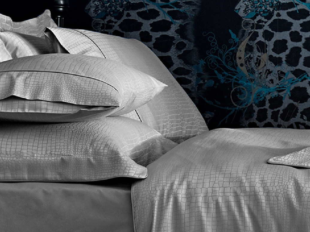 Lenjerie Crocodile Antracit (Bumbac Egiptean)