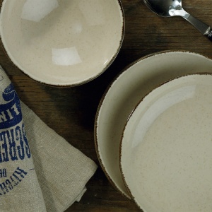 Set farfurii servire, 24 bucati TradeShow Maro 25x25x3 cm - Img 5