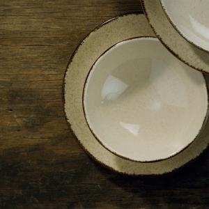 Set farfurii servire, 24 bucati TradeShow Maro 25x25x3 cm - Img 3