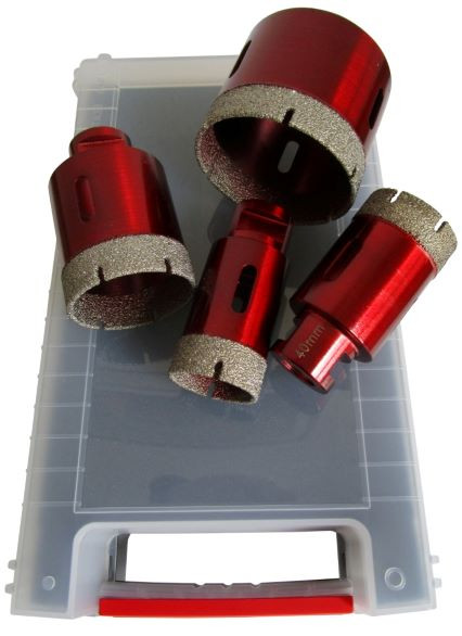 Seturi de Carote Diamantate si Accesorii