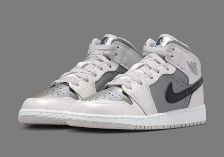 Air Jordan 1 Mid “Inspired by the greatest “ - Img 3