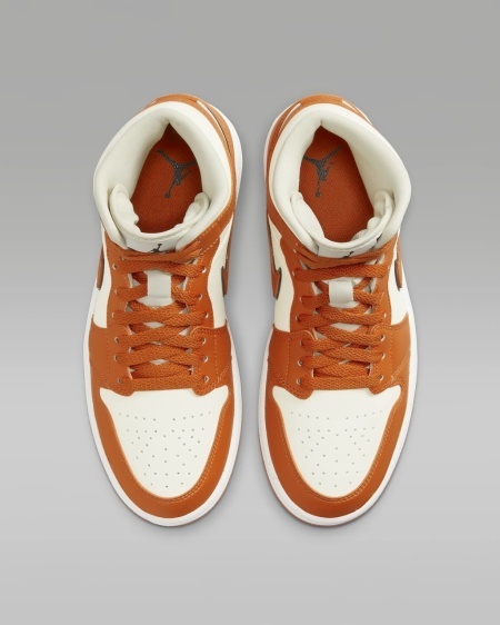 Air Jordan 1 Mid SE Sport Spice - Img 3