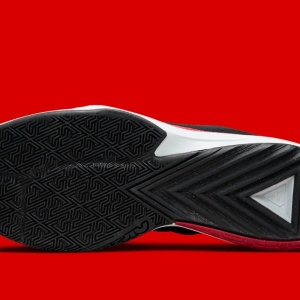 Nike Air Zoom Freak 5 Black University Red - Img 4
