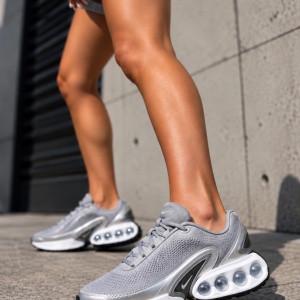 Nike Air Max DN Metallic Grey