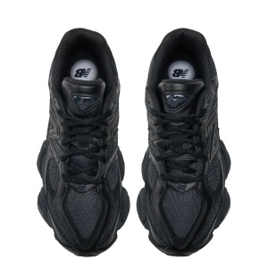 New Balance 9060 Triple Black - Img 4