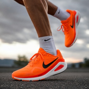Nike React X Structure 29 Solar Orange