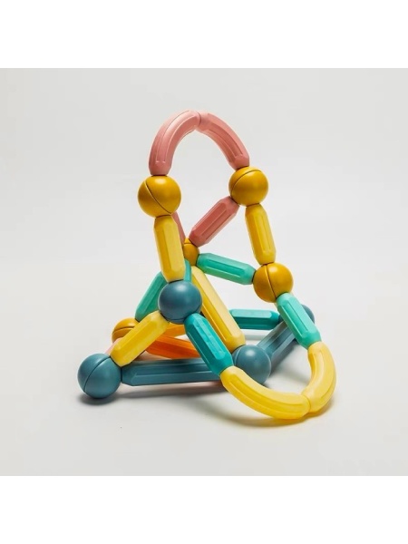 Магнитен Комплект за изграждане  - игра STEM. от 39 части