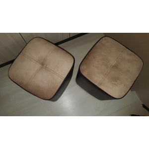 Табуретка с декоративни шевове