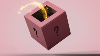 Mystery box pentru întreaga familie:  emoție și magie într-un pachet unic