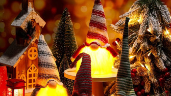 Gnomii de Crăciun și Decorațiunile Scandinave – Origini, Tradiții și Reduceri până la 70%
