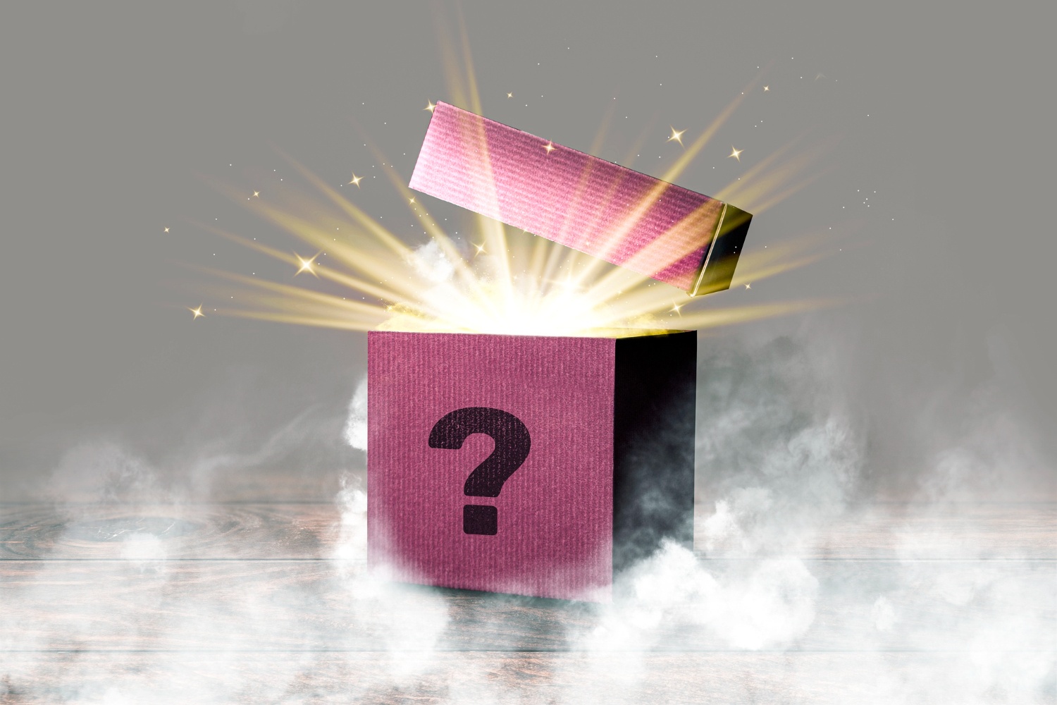 Ce poate contine un mystery box? 