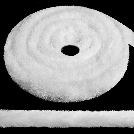 Ghirlanda pentru bradul de Craciun Baihiliu, blana ecologica, alb, 152 x 3,9 cm