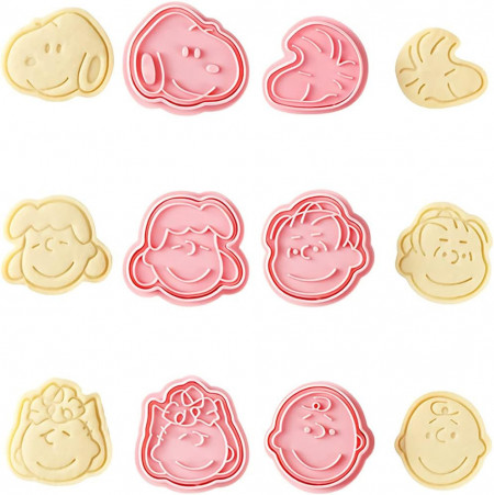 Set de 6 forme pentru biscuiti Simmpu, plastic, roz, 4,5- 5 cm