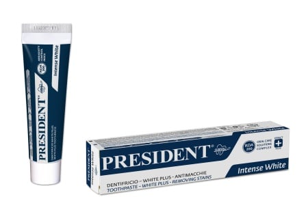 Pasta President White Strong cu efect de albire a dintilor 30ml