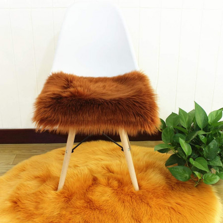 Blanita pentru scaun Martin Kench, blana artificiala, maro, 45 x 45 cm
