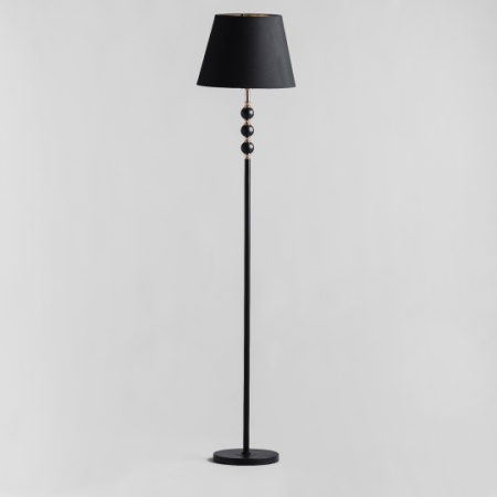 Lampadar Ashton