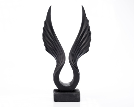 Statueta "Flight" Black din rasina