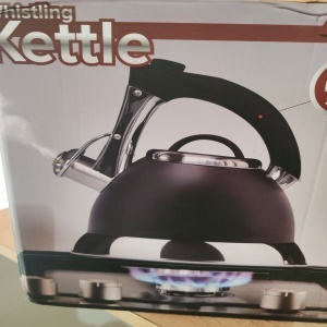 Ceainic cu fluier, Pykal, Otel inoxidabil, 2.8 L, 2 Infuzoare, Maner iCool, Negru, Resigilat, Grad A - Img 3