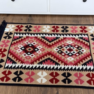 Covor traditional, cu doua fete,bleumarin-bej, dimensiunea 60x120 cm - Img 3