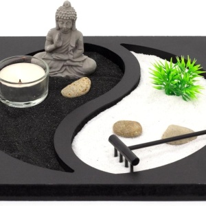 Decoratiune Buddha Zen, rasina, alb/negru/verde, 23,5 x 23,5 x 1,5 cm