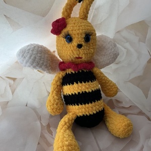 Jucarie de plus Albinuta Honey, lucrata manual, handmade, textil, galben/negru, 37cm