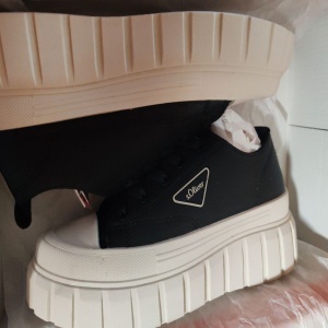 s.Oliver, Pantofi sport wedge cu aspect masiv, Negru, 37, Resigilat, Grad B - Img 2