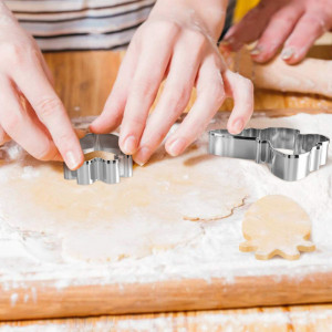 Set de 5 forme pentru biscuiti Joyoldelf, model Paste, otel inoxidabil, argintiu - Img 3