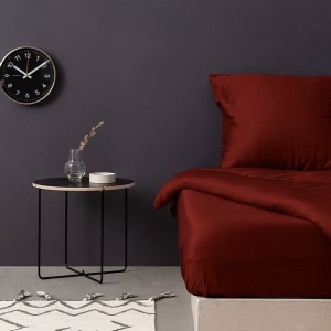 Cearsaf de pat cu elastic, bumbac 100%, 150x200+30 cm, rosu inchis - Verificat A · Re-Bloom