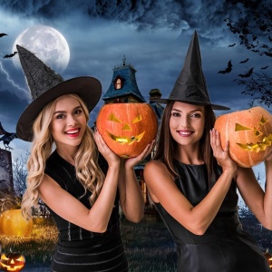 Fundal foto pentru Halloween Aiikes, model casa bantuita, vinil, multicolor, 210 x 150 cm