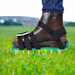 Pantofi aerator de gazon EEIEER, nailon/plastic/metal, verde, 29,72 x 12,95 x 0,58 cm - Img 1