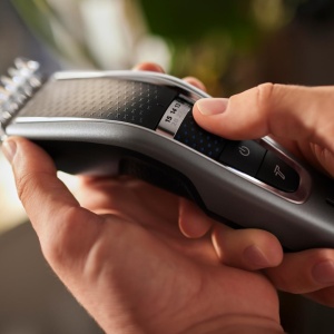Produs Resigilat Aparat de tuns PHILIPS Hairclipper Seria 5000 HC5630/15, Acumulator, 90 min autonomie, Argintiu - Img 3