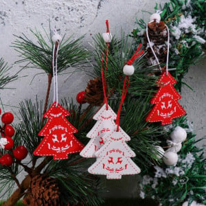 Set de 12 ornamente pentru brad Anyingkai, lemn, alb/rosu, 5 x 5,7 cm - Img 4
