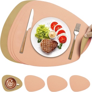 Set de 4 naproane si 4 suporturi pentru pahare Caliyo, PVC, roz pal/auriu