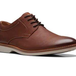 Clarks, Pantofi derby din piele cu varf rotund Atticus, Maro, 43, Resigilat, Grad A - Img 1