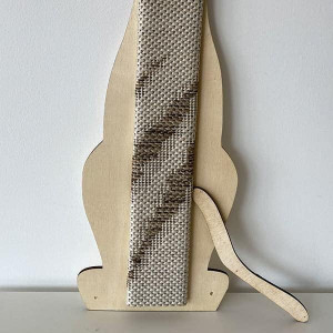Jucarie de zgariat pentru pisici Astorpet, lemn/textil, natur, 53 x 21 x 4 cm