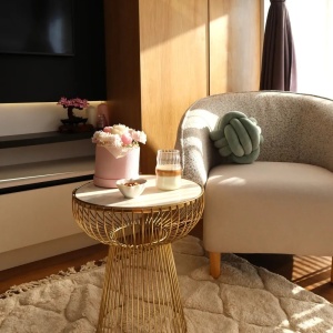 Produs Resigilat Masuta laterala Re-Bloom Cheynes, marmura/fier, 42x42x48 cm, 22 kg, auriu/alb - Verificat A - Img 6