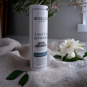 Pudră De Talc Scullys, Gardenia, 130 g - Img 2