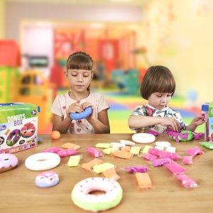 Set Air Clay cu argila usoara pentru modelaj Lovin - 42 culori - Donuts Box - Img 2