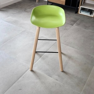 Set de 2 scaune de bar Karll, polipropilena/metal, verde/natur, 75 x 48 cm - Img 15