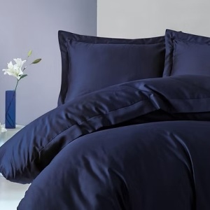 Set husa pilota + fata de perna, satin bumbac 100%, 135x200 cm + 80x80 cm, albastru inchis - Verificat A · Re-Bloom