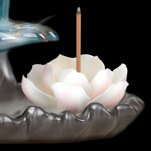 Suport aromaterapie Lotus, ceramică, realizat manual, cu 120 conuri de tămâie + 30 bețișoare de tămâie, albastru
