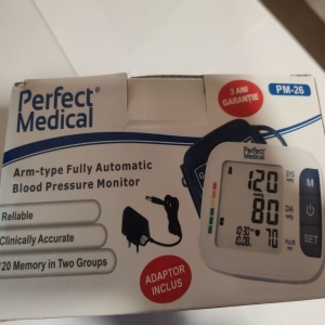 Tensiometru Profesional de brat , complet automat Perfect Medical cu adaptor la priza , avizat , Indicarea valorilor masurate in conformitate cu parametrii stabiliti de Organizatia Mondiala a Sanatatii (OMS), Resigilat, Grad A - Img 2
