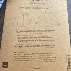 Carte in Limba Franceza: La chemise de Emille Pouillot-Ferrand