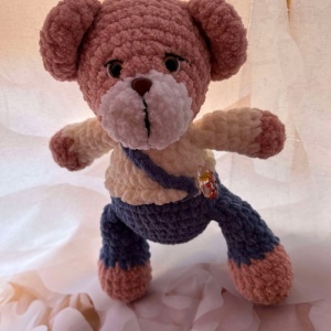 Jucarie de plus ursuletul Pudy, lucrata manual, handmade, textil, roz/albastru 26 cm